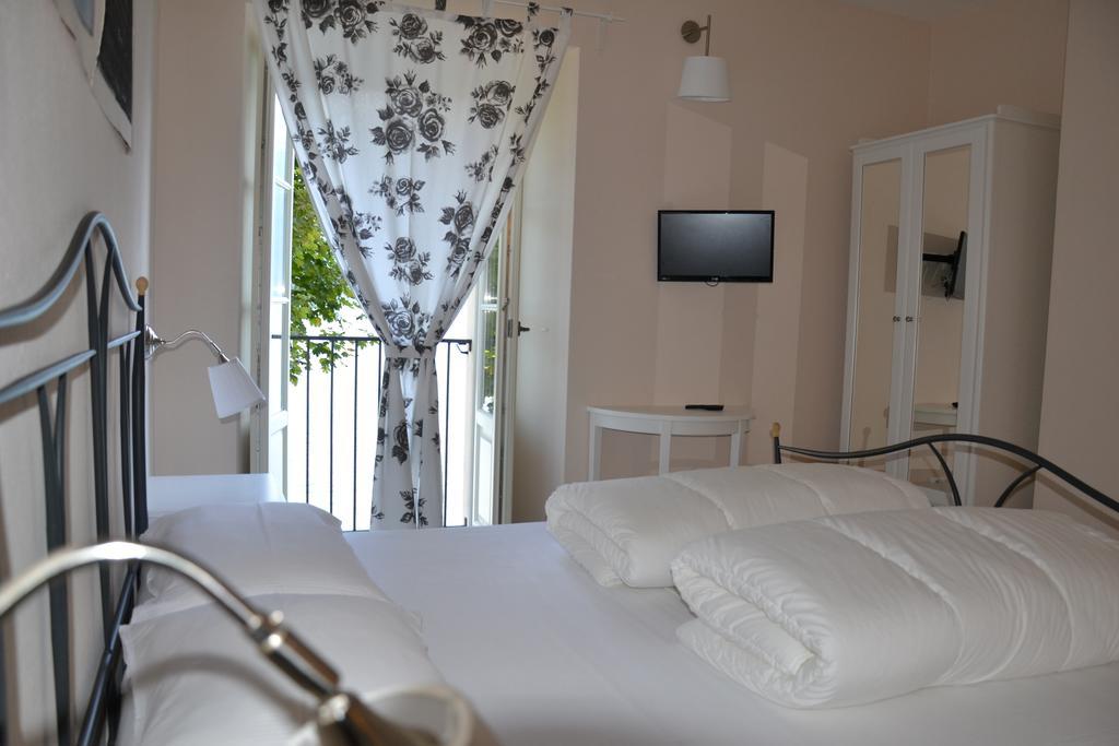 B&B Le Darsene Cannobio Pokoj fotografie